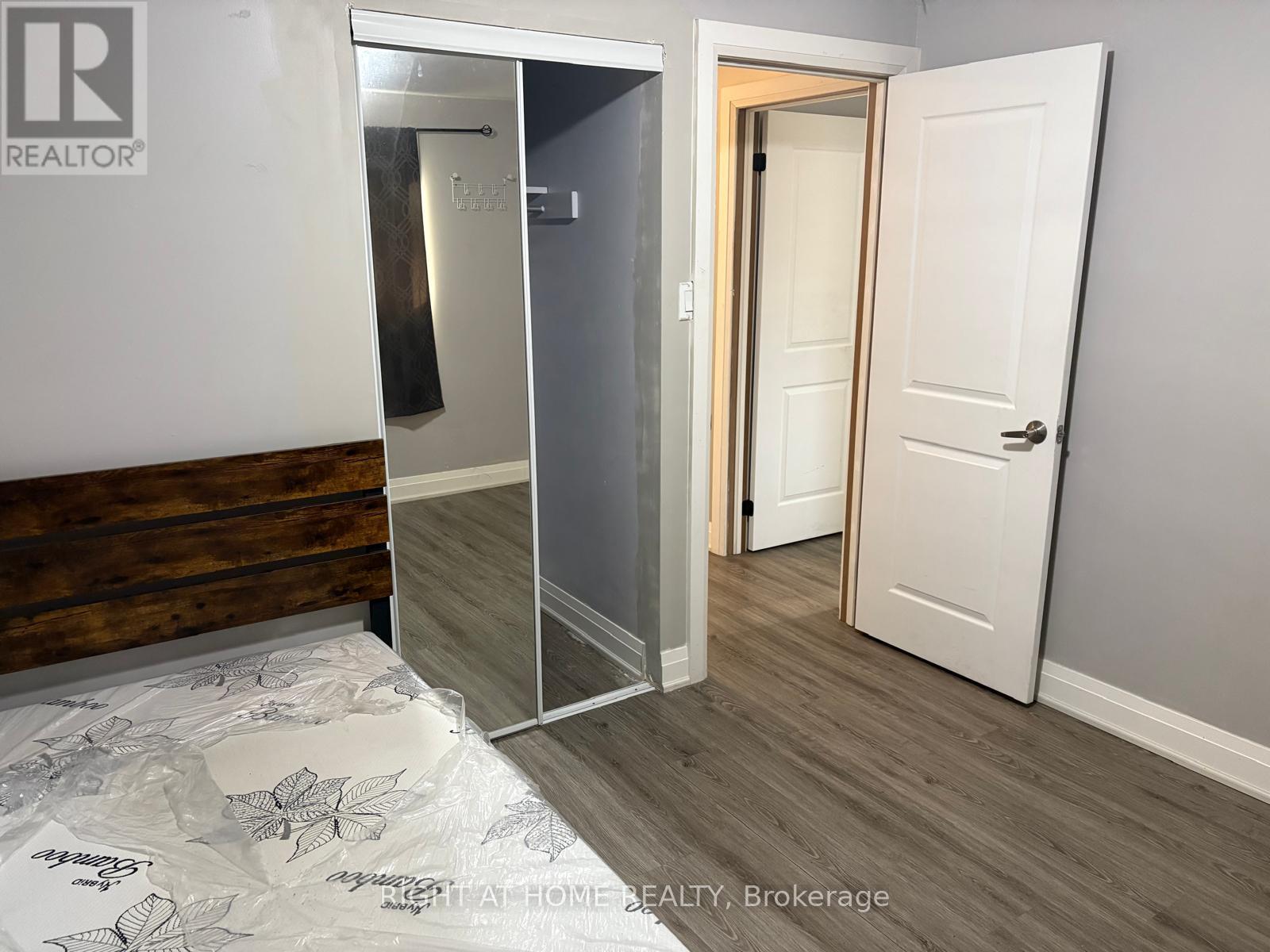 385 Montmorency Drive E, Hamilton, Ontario  L8K 5H5 - Photo 13 - X12482635