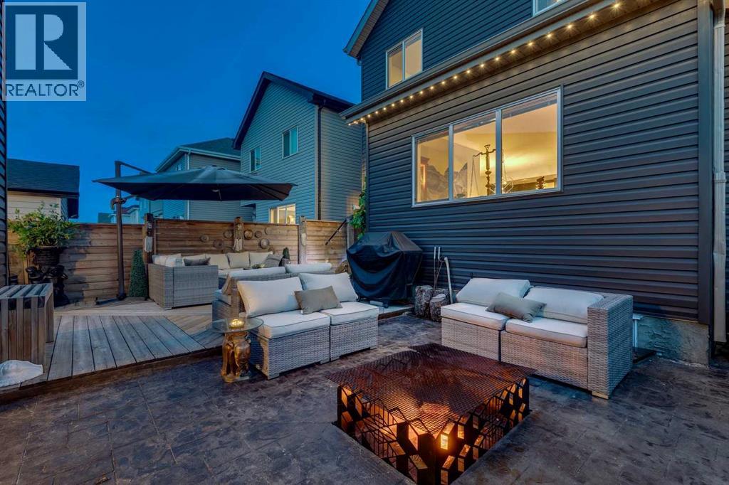 205 Copperpond Parade Se, Calgary, Alberta  T2Z 5B2 - Photo 9 - A2239718