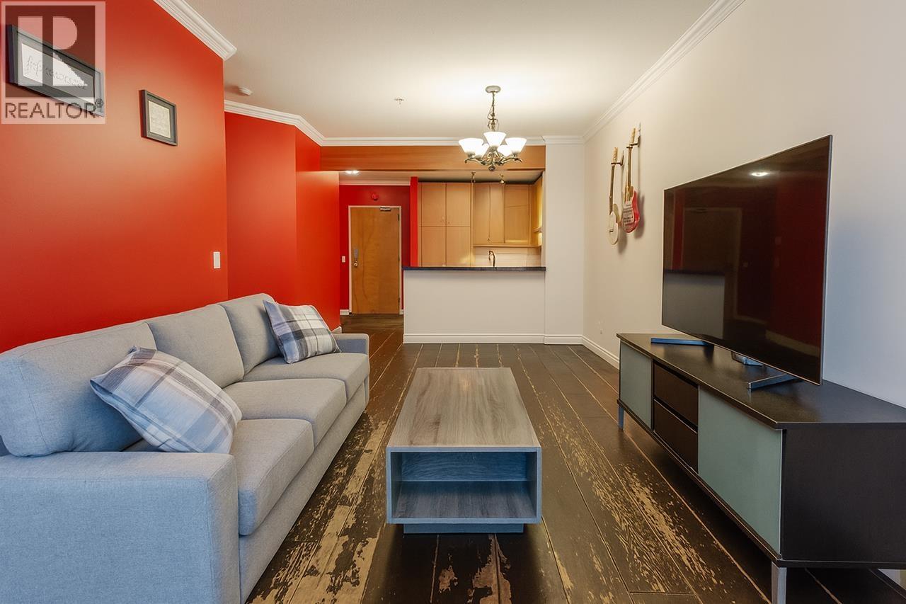 317 580 Raven Woods Drive, North Vancouver, British Columbia  V7G 2T2 - Photo 3 - R3061173