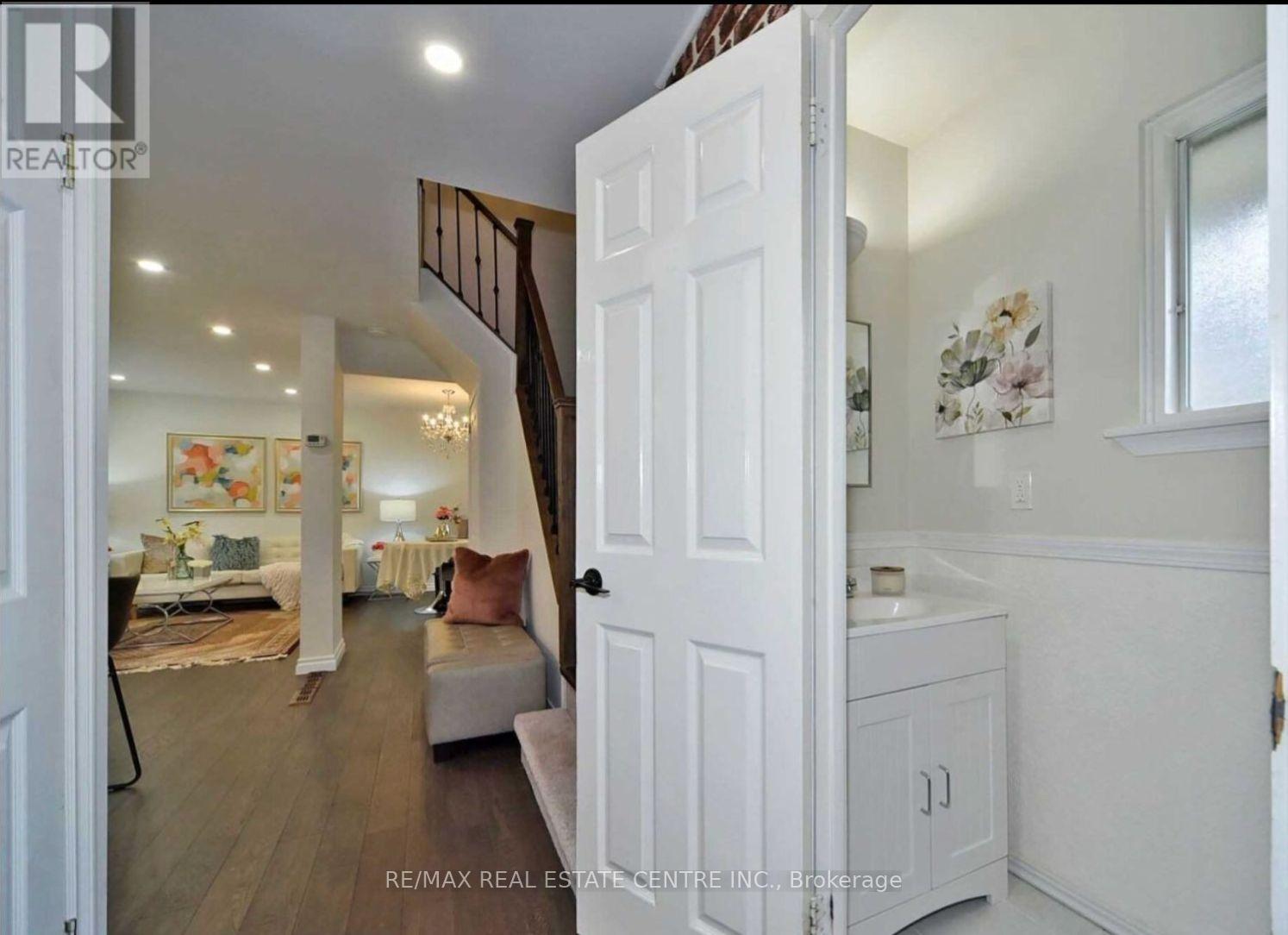 25 Ivanic Court, Whitby, Ontario  L1N 6E3 - Photo 19 - E12482672