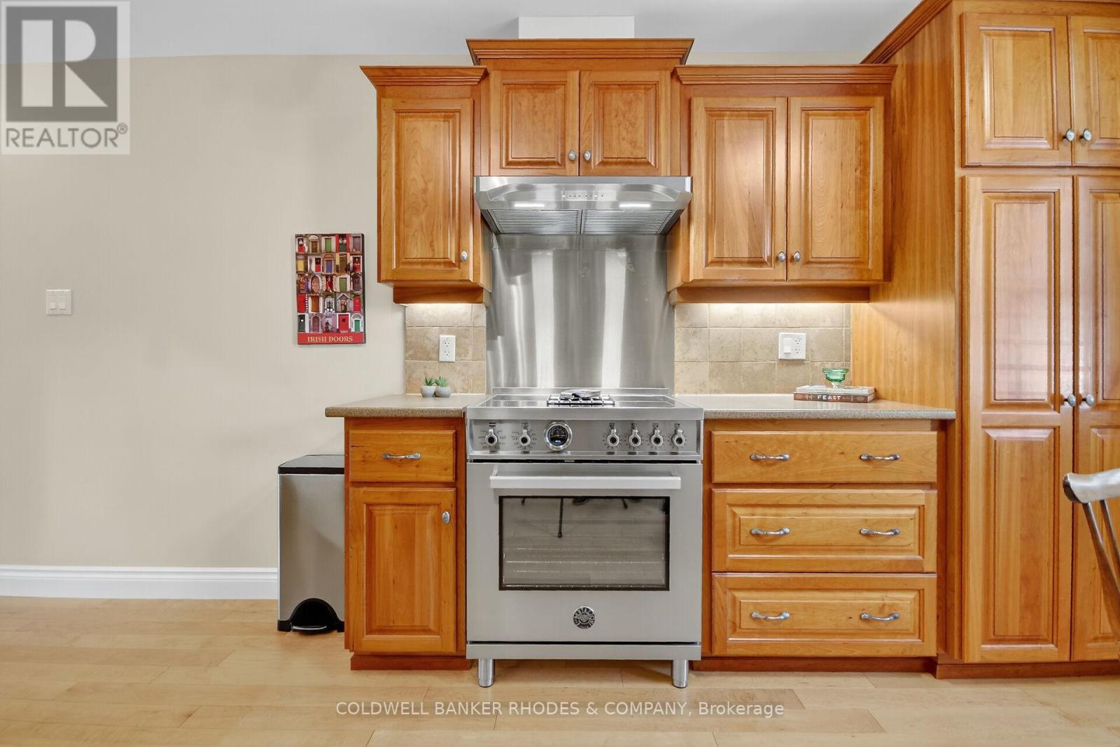 8 Confederation Private, Ottawa, Ontario  K1V 9W6 - Photo 15 - X12482163