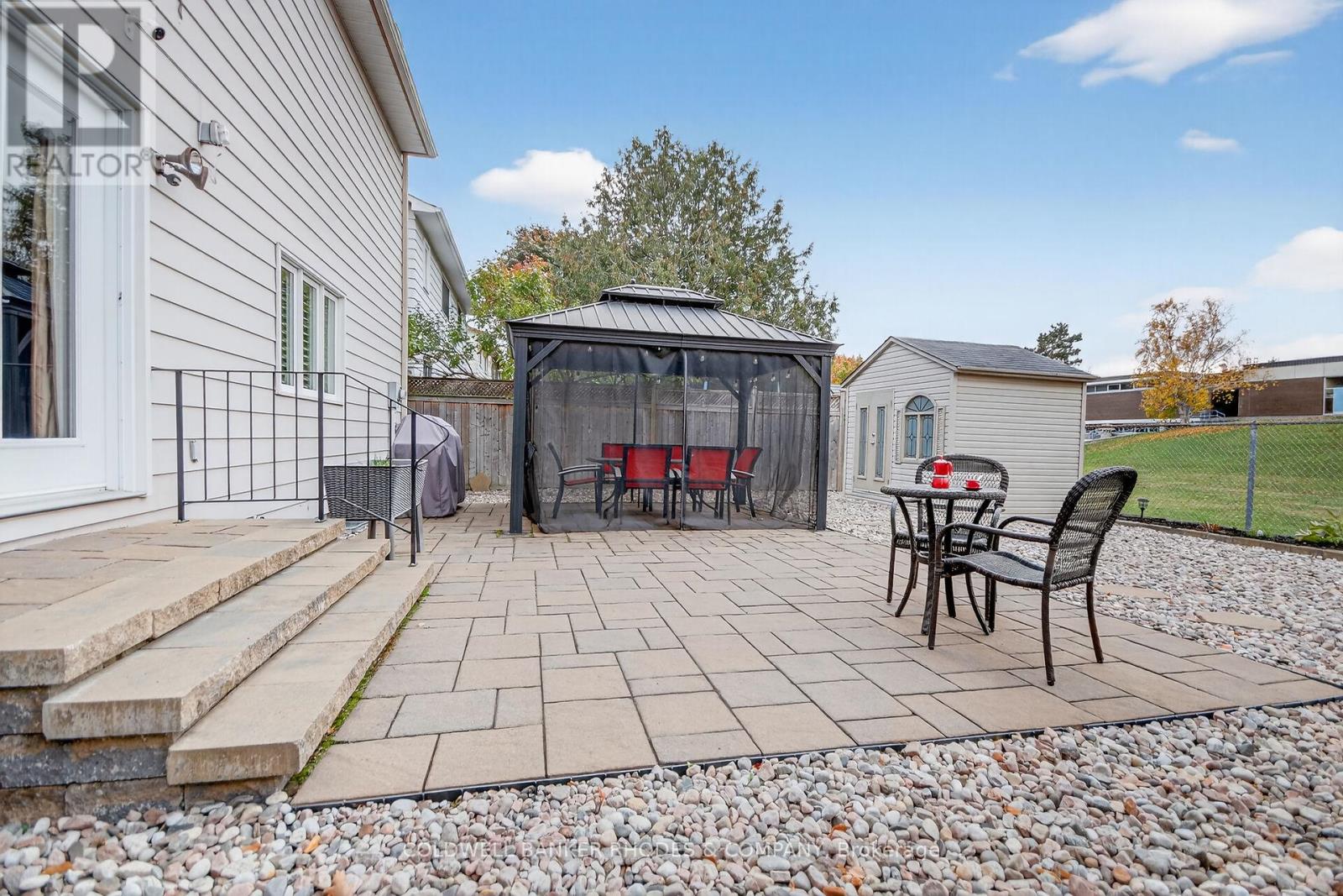 8 Confederation Private, Ottawa, Ontario  K1V 9W6 - Photo 33 - X12482163