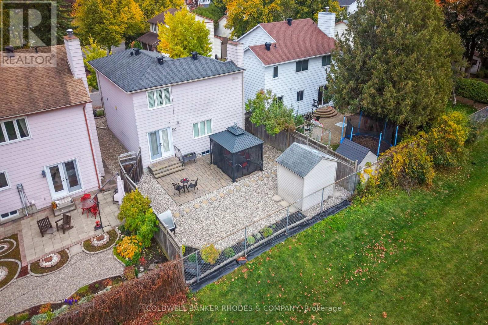 8 Confederation Private, Ottawa, Ontario  K1V 9W6 - Photo 39 - X12482163