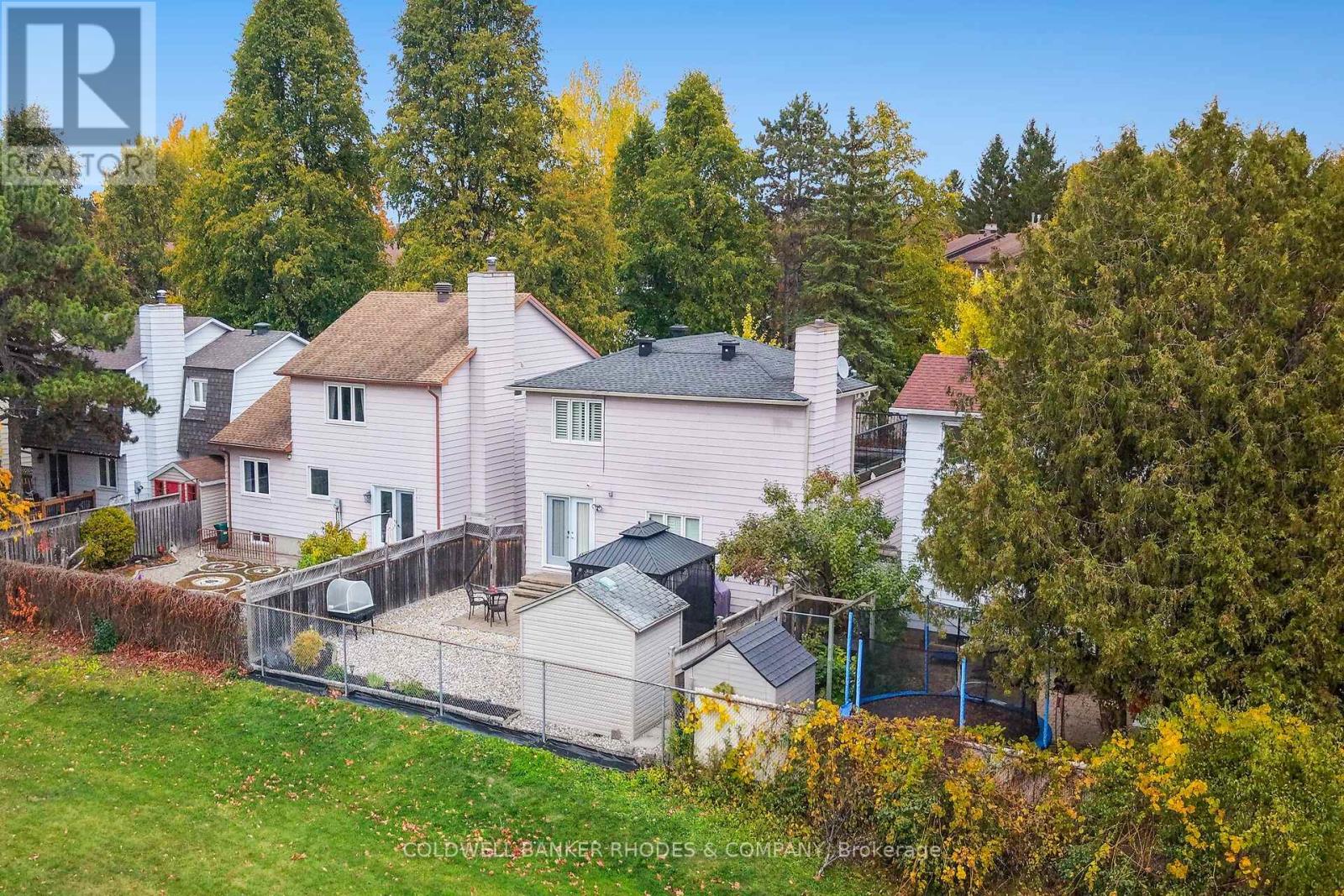8 Confederation Private, Ottawa, Ontario  K1V 9W6 - Photo 38 - X12482163