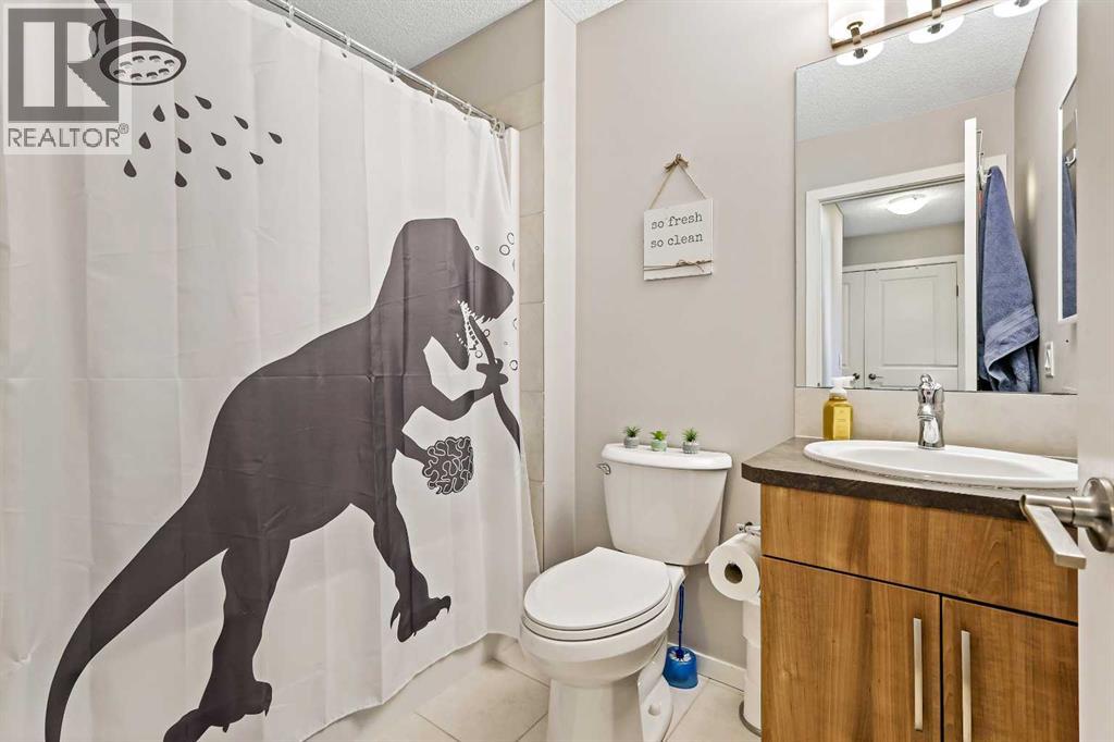 26 Chaparral Valley Common Se, Calgary, Alberta  T2X 0T4 - Photo 32 - A2264227