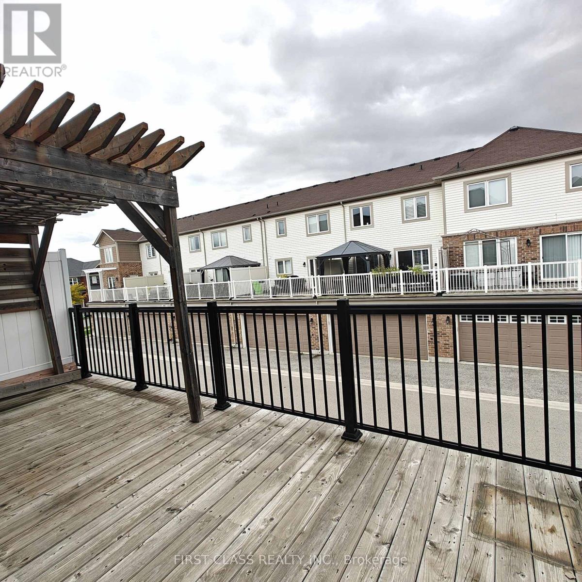 11 Tight Court, Milton, Ontario  L9T 8S3 - Photo 40 - W12482662