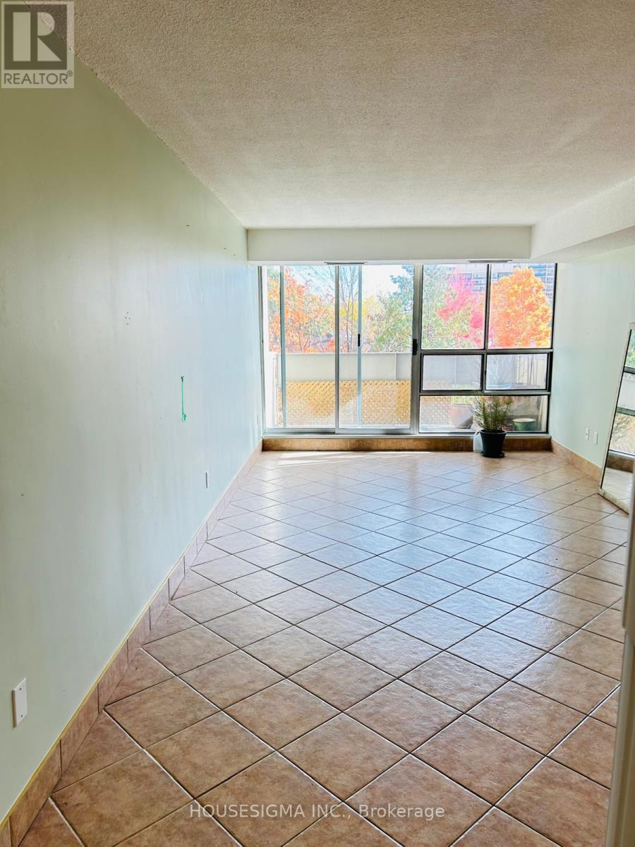 314 - 1300 Marlborough Court, Oakville, Ontario  L6H 2S2 - Photo 2 - W12482666