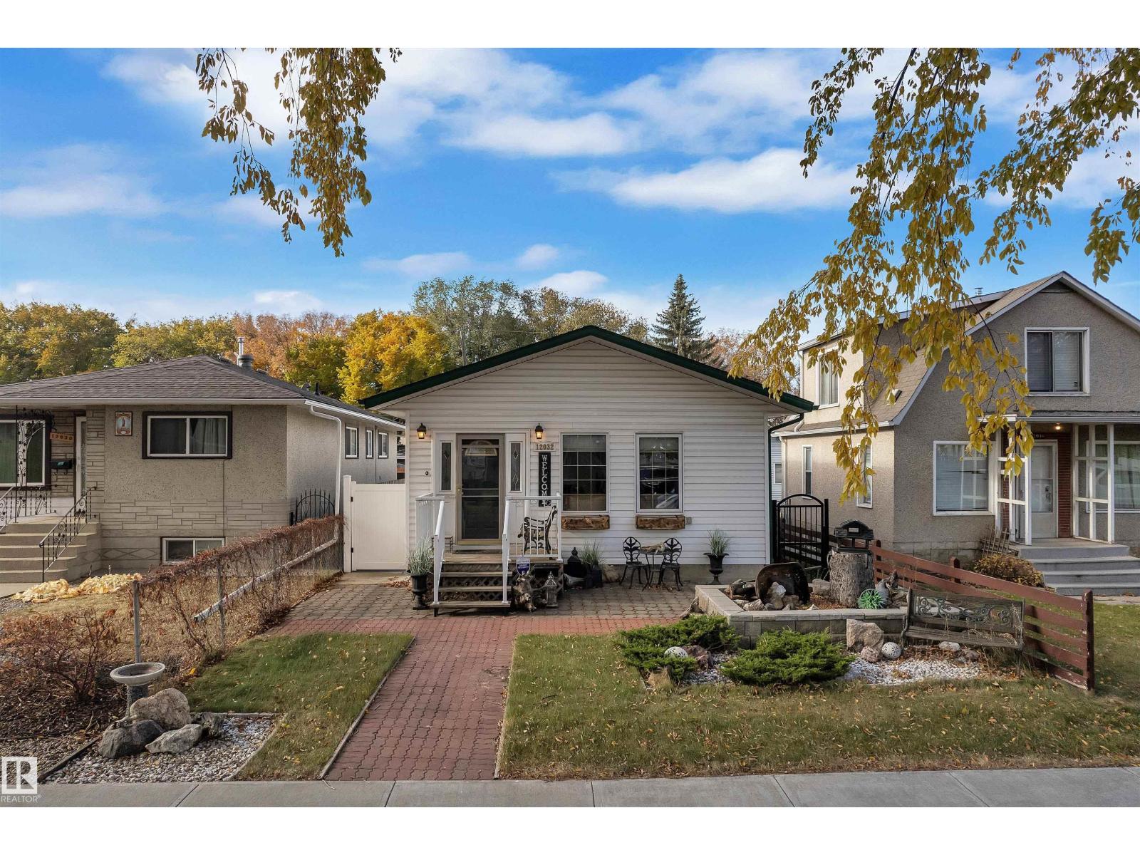 12032 56 ST NW, Edmonton, Alberta