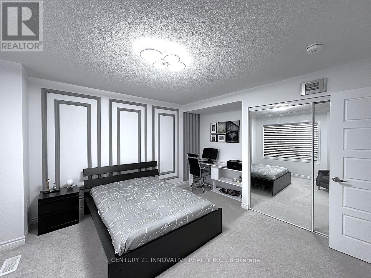 568 Boyd Lane, Milton, Ontario  L9E 1W6 - Photo 30 - W12482388