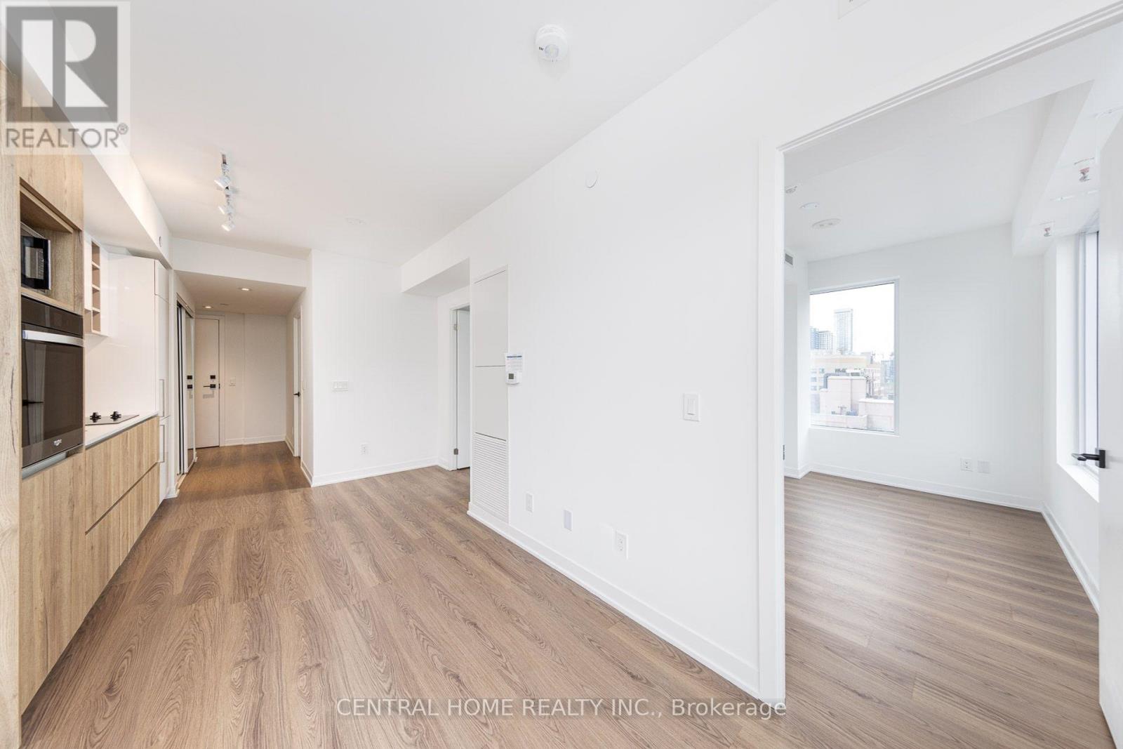 1906 - 319 Jarvis Street, Toronto, Ontario  M5B 0C8 - Photo 9 - C12482680
