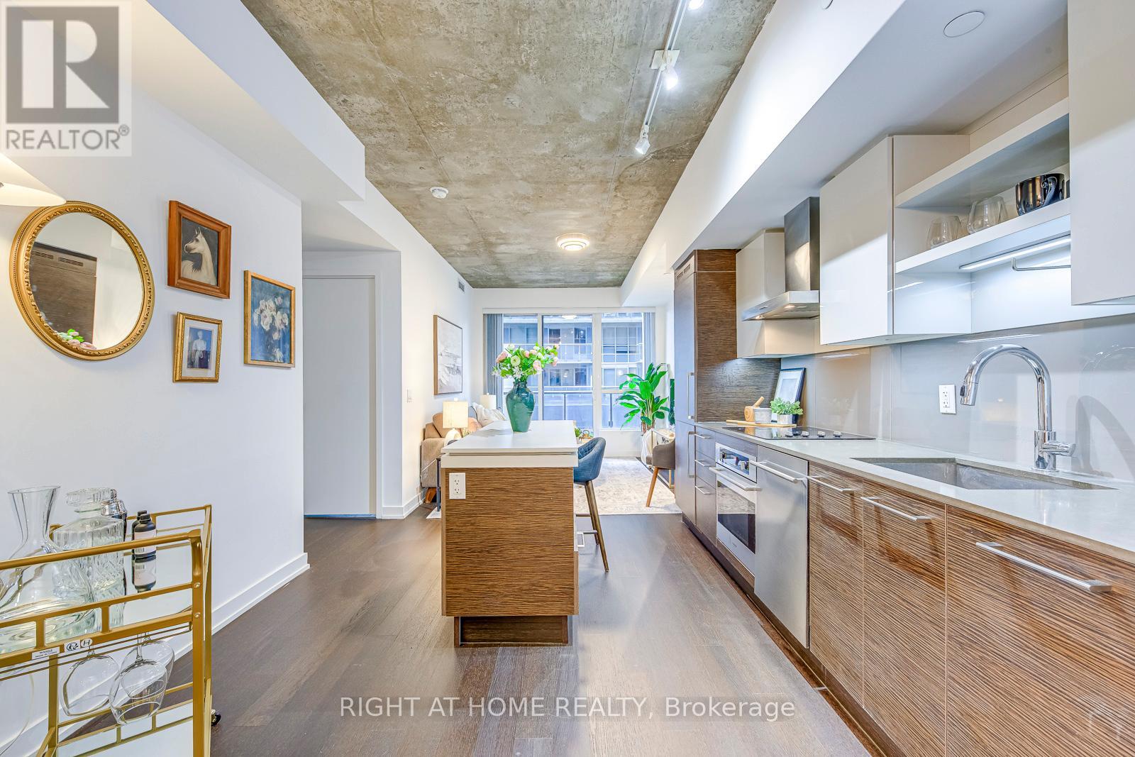 748 - 1030 King Street W, Toronto, Ontario  M6K 0B4 - Photo 8 - C12482691