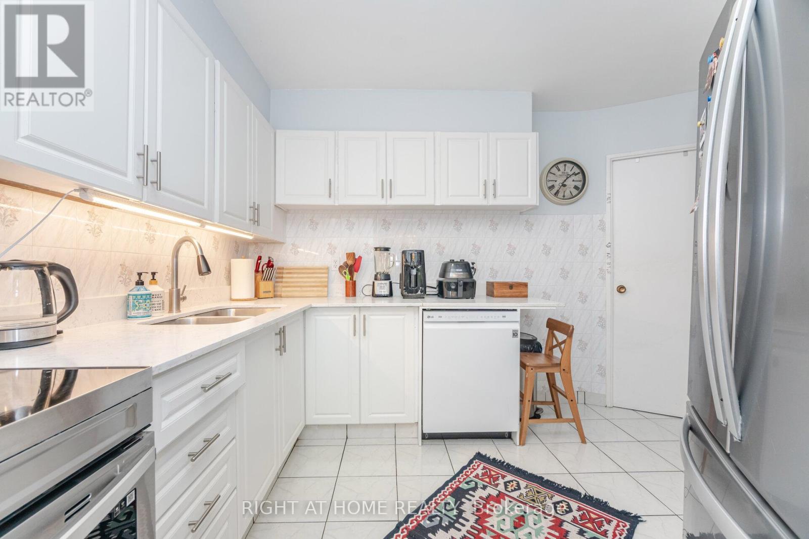 505 - 5 Vicora Linkway Way, Toronto, Ontario  M3C 1A5 - Photo 30 - C12482336