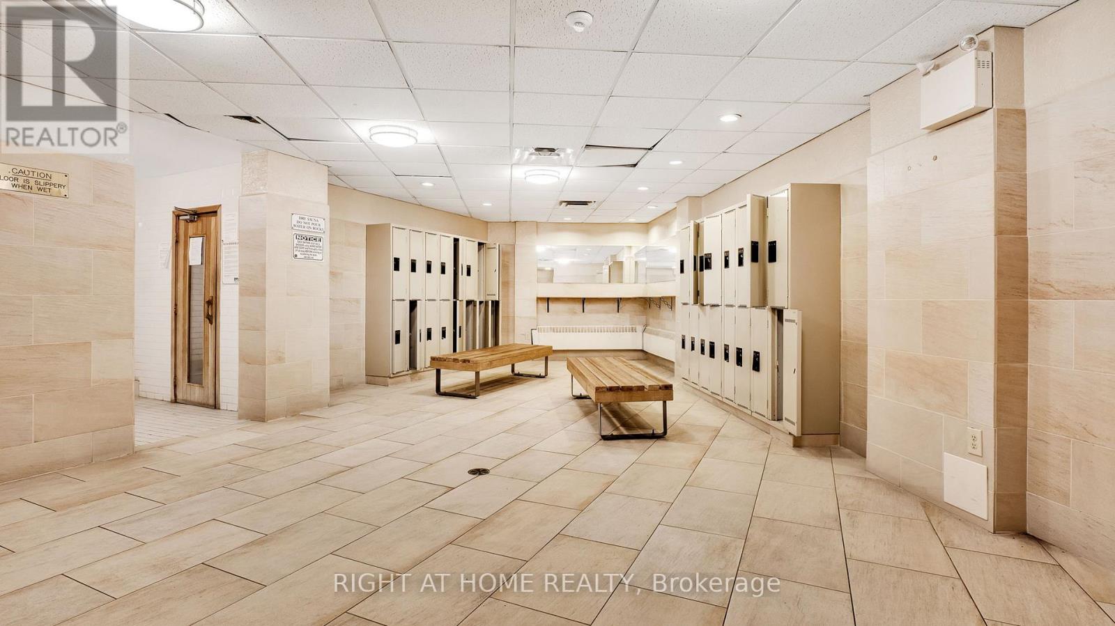 505 - 5 Vicora Linkway Way, Toronto, Ontario  M3C 1A5 - Photo 9 - C12482336