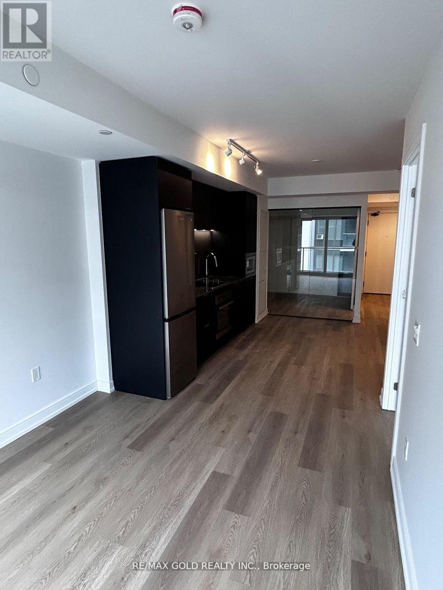 1312 - 1 Jarvis Street, Hamilton, Ontario  L8R 0A8 - Photo 8 - X12478457