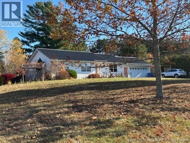 2 Meredith Drive, Sussex Corner, New Brunswick  E4E 2T7 - Photo 2 - NB129063