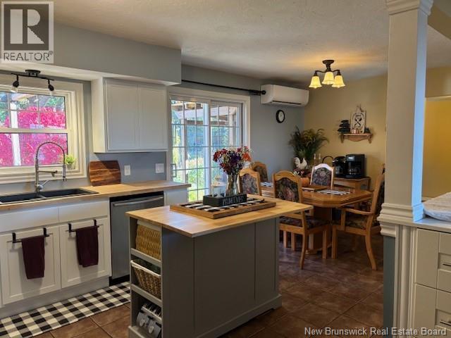 2 Meredith Drive, Sussex Corner, New Brunswick  E4E 2T7 - Photo 4 - NB129063