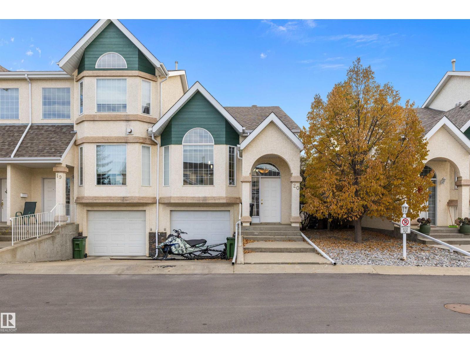#20 11717 9B AV NW, Edmonton, Alberta