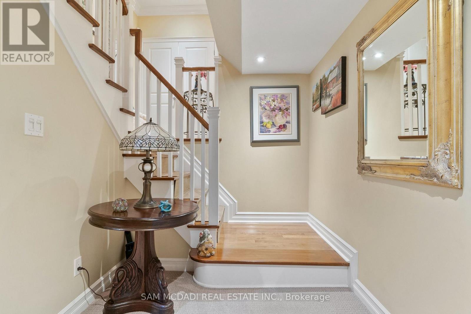 1522 Glenhill Crescent, Mississauga, Ontario  L5H 3C5 - Photo 22 - W12482685
