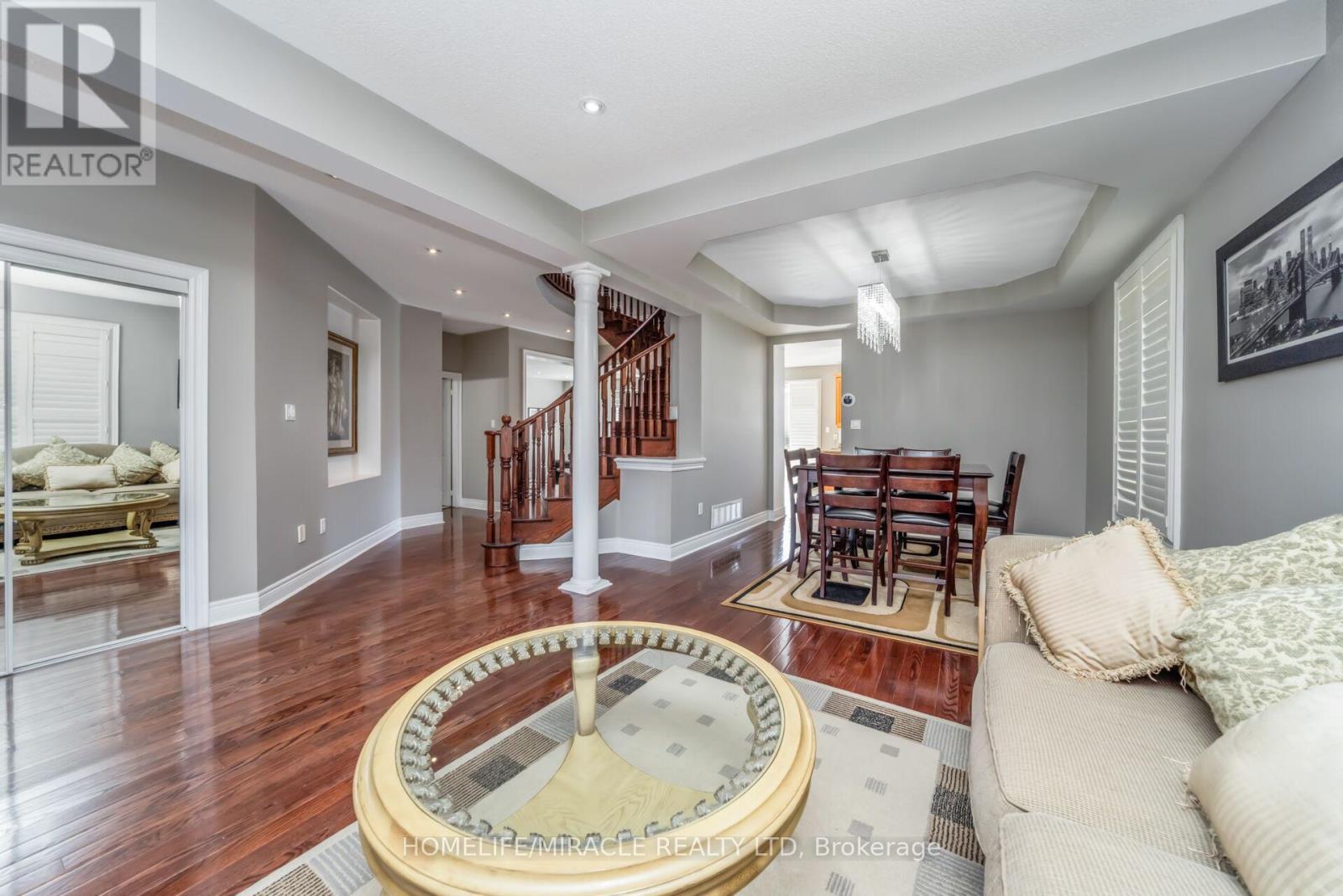 32 Xavier Court, Brampton, Ontario  L6Y 5S1 - Photo 14 - W12482695
