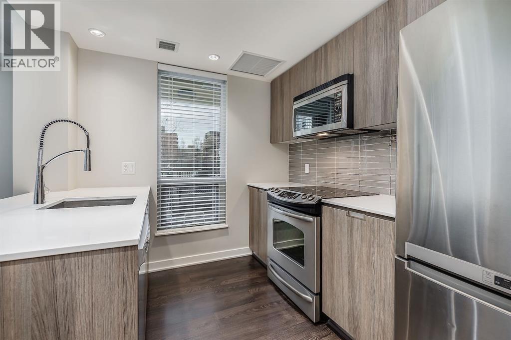 638 14 Avenue Sw, Calgary, Alberta  T2R 0m8 - Photo 9 - A2264680
