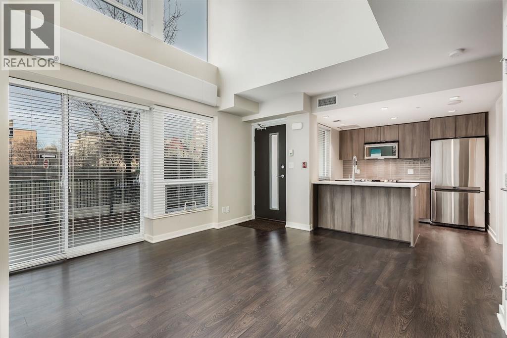 638 14 Avenue Sw, Calgary, Alberta  T2R 0m8 - Photo 5 - A2264680
