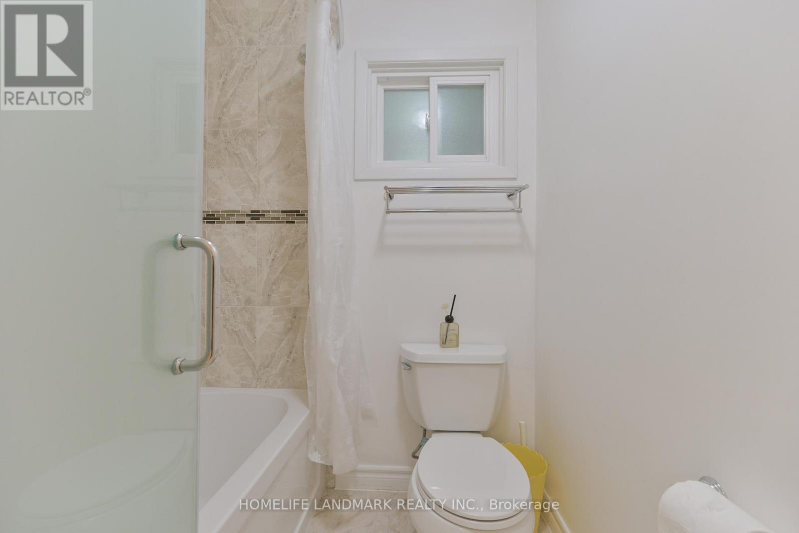 144 Clansman Boulevard, Toronto, Ontario  M2H 1Y1 - Photo 19 - C12482698