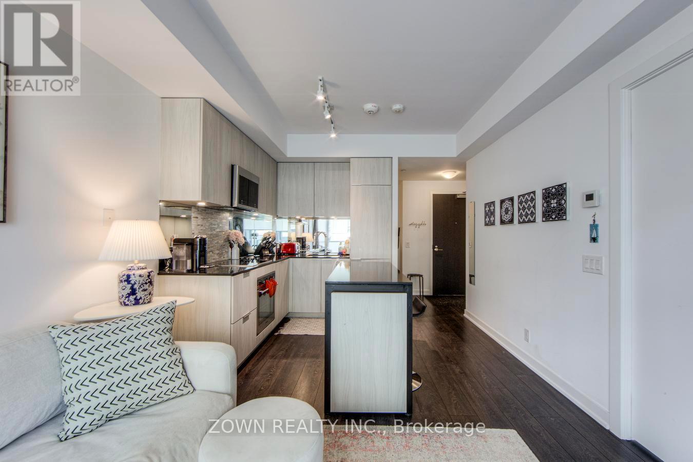 1410 - 609 Avenue Road, Toronto, Ontario  M4V 0B1 - Photo 12 - C12482704