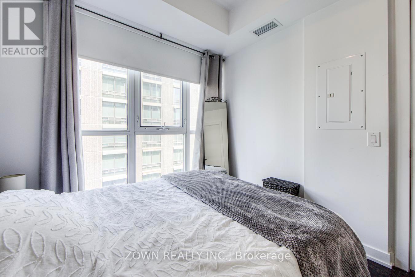 1410 - 609 Avenue Road, Toronto, Ontario  M4V 0B1 - Photo 18 - C12482704