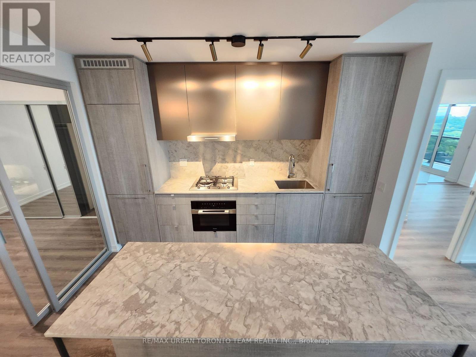2805 - 771 Yonge Street, Toronto, Ontario  M4W 2G4 - Photo 3 - C12482707