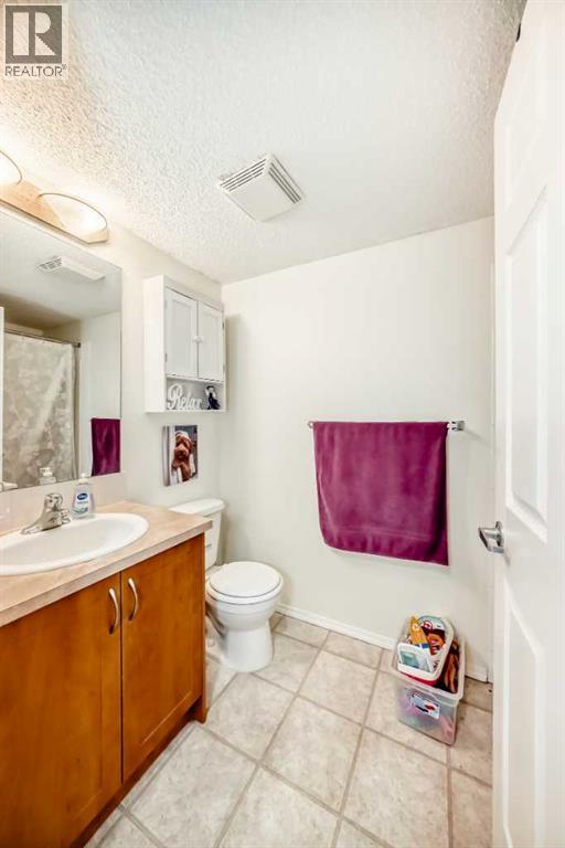 2212, 700 Willowbrook Road Nw, Airdrie, Alberta  T2B 2B7 - Photo 25 - A2267010