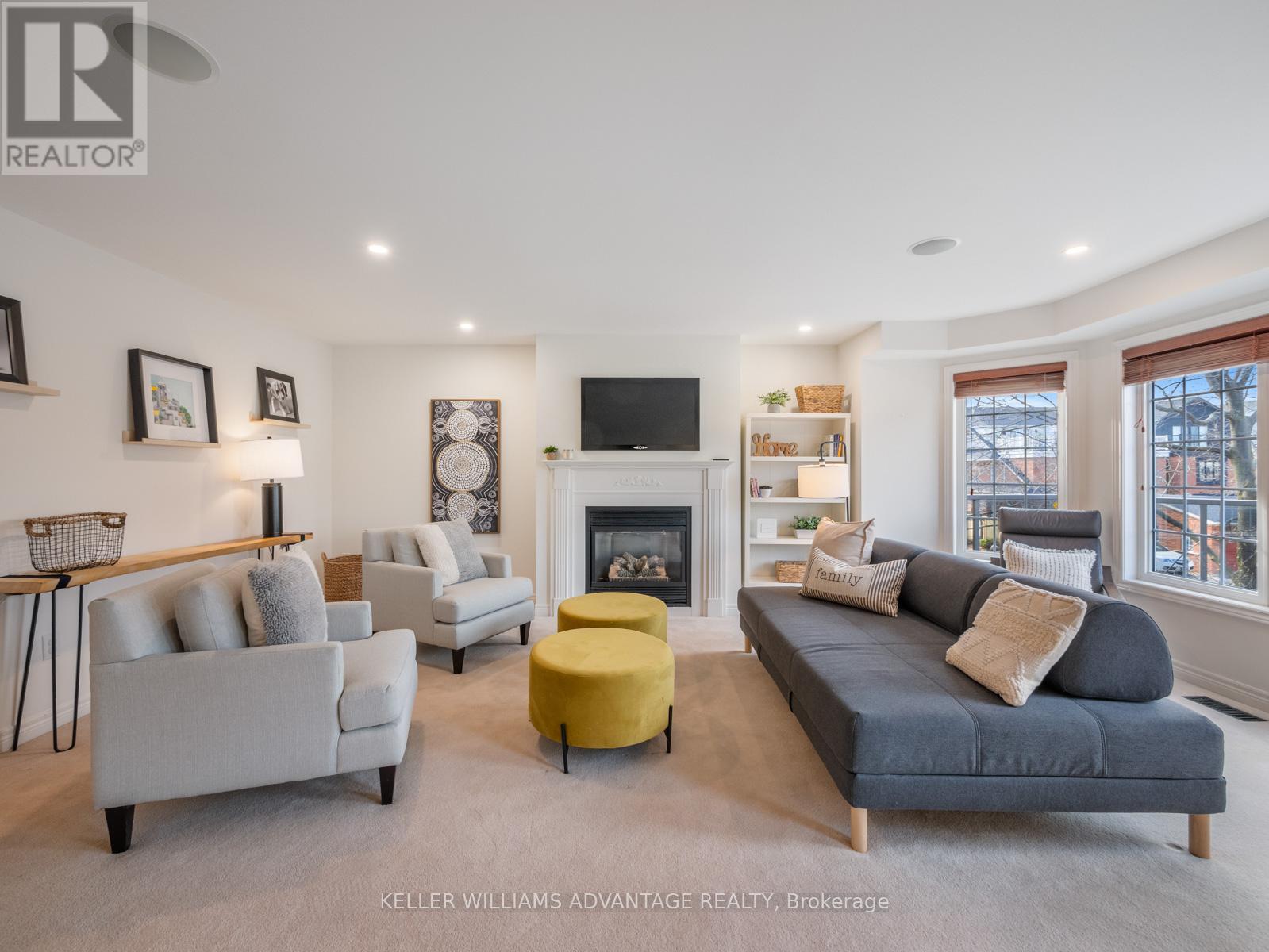 69 Boardwalk Drive, Toronto, Ontario  M4L 3Z4 - Photo 13 - E12472395