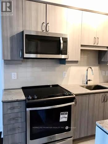 402ne - 9205 Yonge Street Sw, Richmond Hill, Ontario  L4C 1E2 - Photo 6 - N12480293