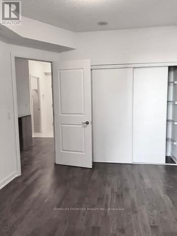 402ne - 9205 Yonge Street Sw, Richmond Hill, Ontario  L4C 1E2 - Photo 4 - N12480293