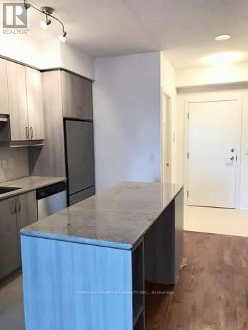 402ne - 9205 Yonge Street Sw, Richmond Hill, Ontario  L4C 1E2 - Photo 7 - N12480293