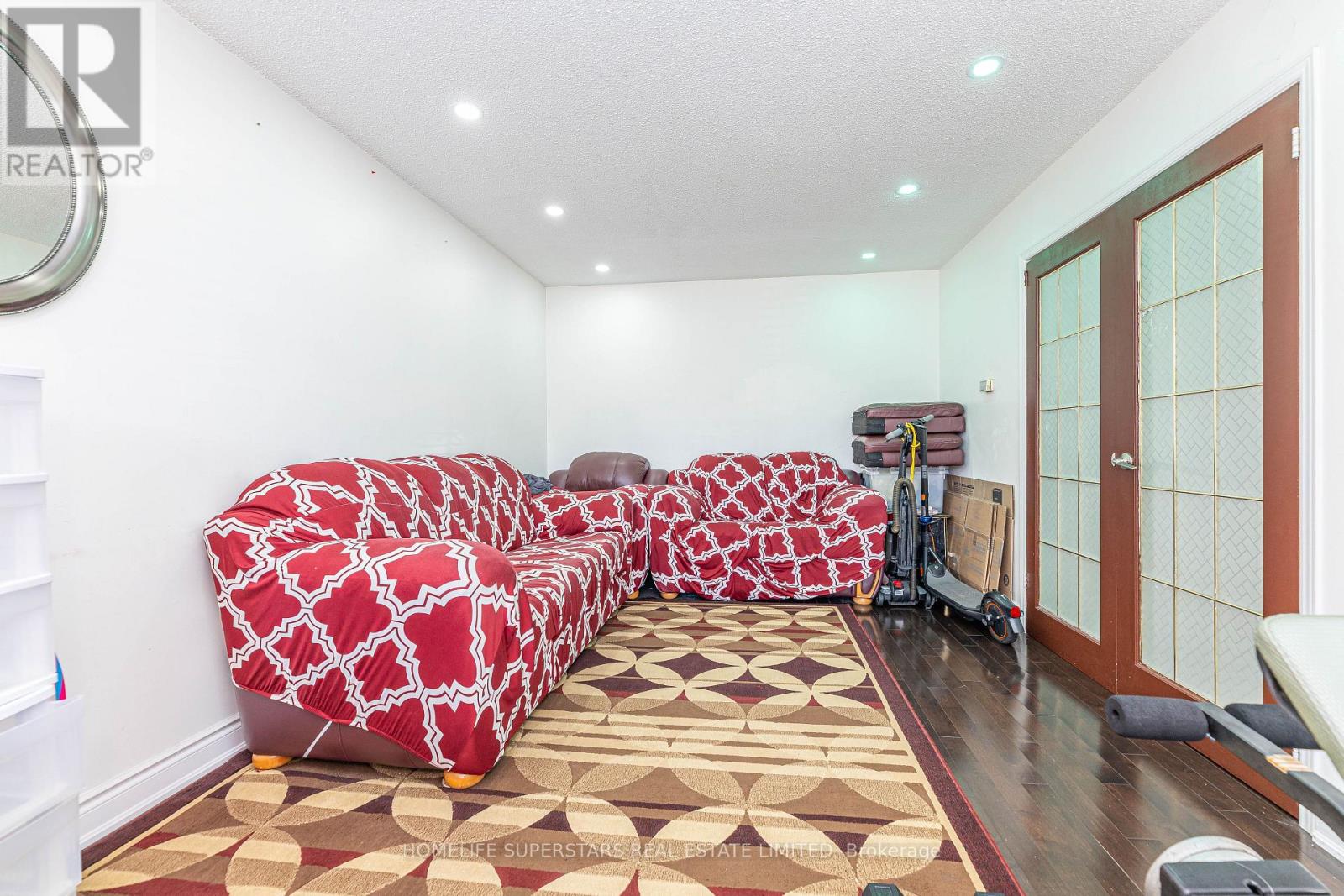 45 Woodlot Crescent, Toronto, Ontario  M9W 6T2 - Photo 9 - W12477471