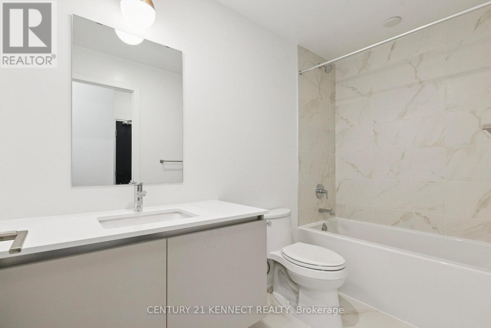 628 - 395 Dundas Street W, Oakville, Ontario  L6M 5R8 - Photo 18 - W12482706
