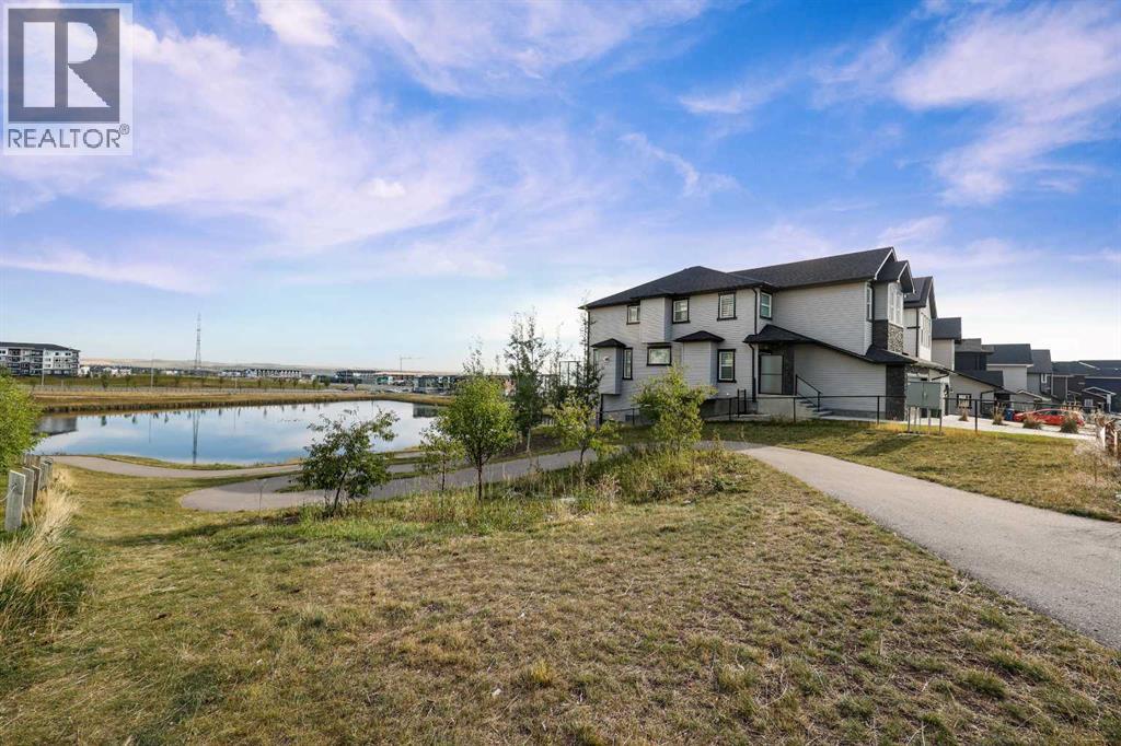 490 Sherwood Boulevard Nw, Calgary, Alberta  t3r 0y6 - Photo 10 - A2255016
