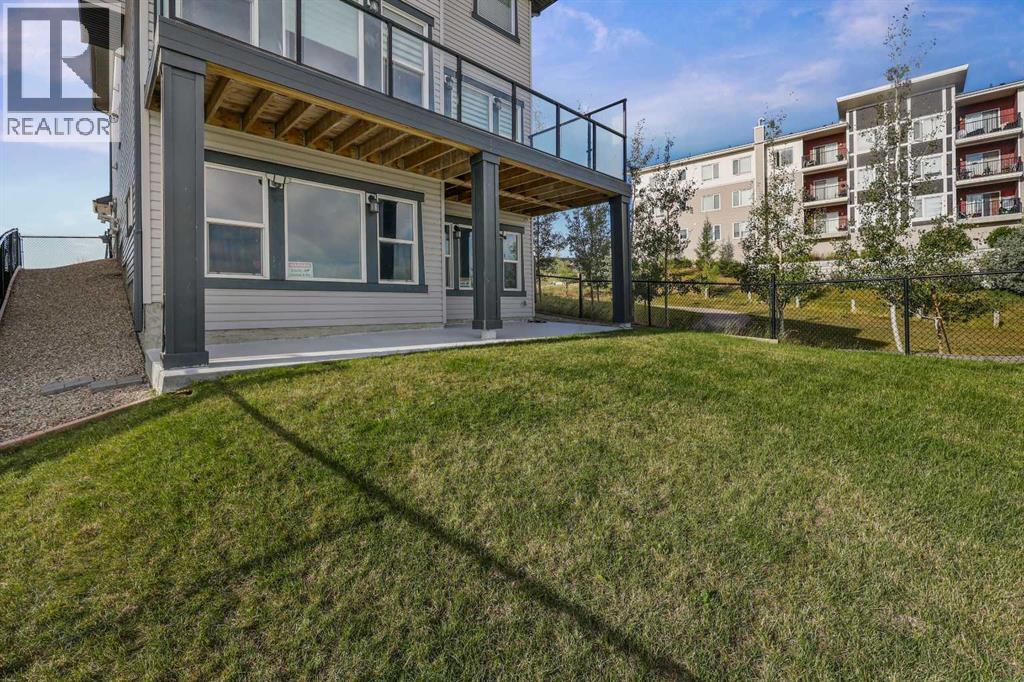 490 Sherwood Boulevard Nw, Calgary, Alberta  t3r 0y6 - Photo 15 - A2255016