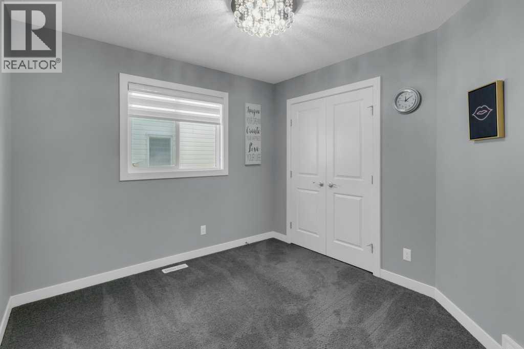 490 Sherwood Boulevard Nw, Calgary, Alberta  t3r 0y6 - Photo 42 - A2255016