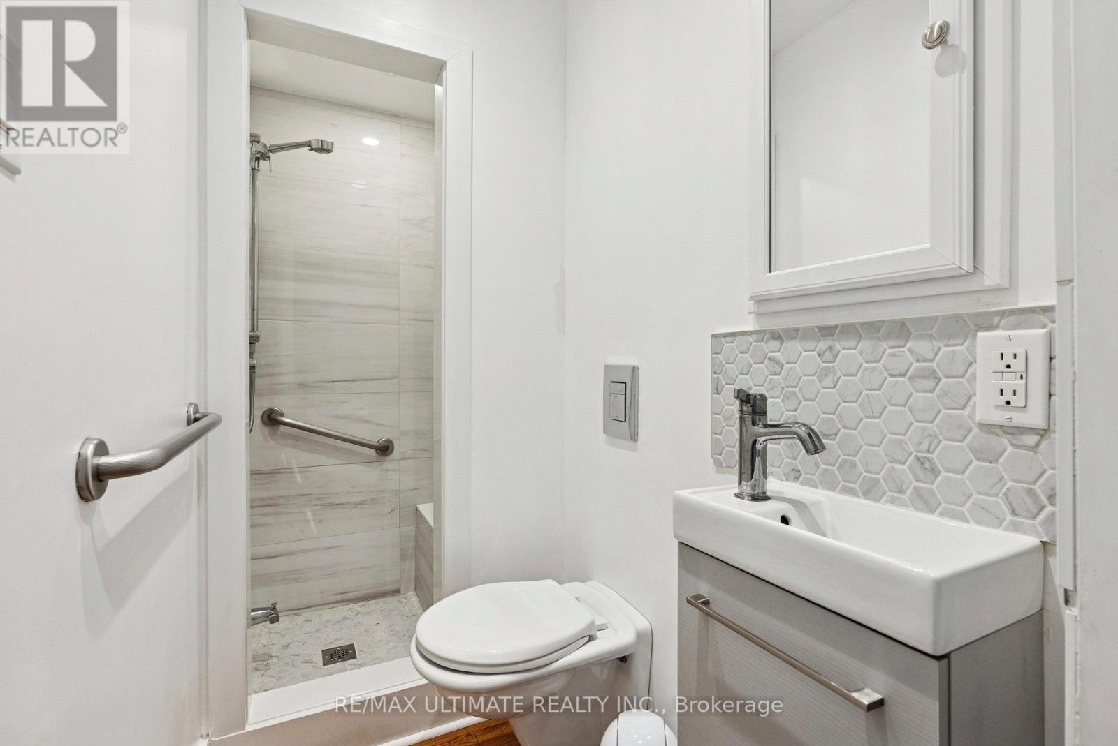111 Northcote Avenue, Toronto, Ontario  M6J 3K4 - Photo 10 - C12482715