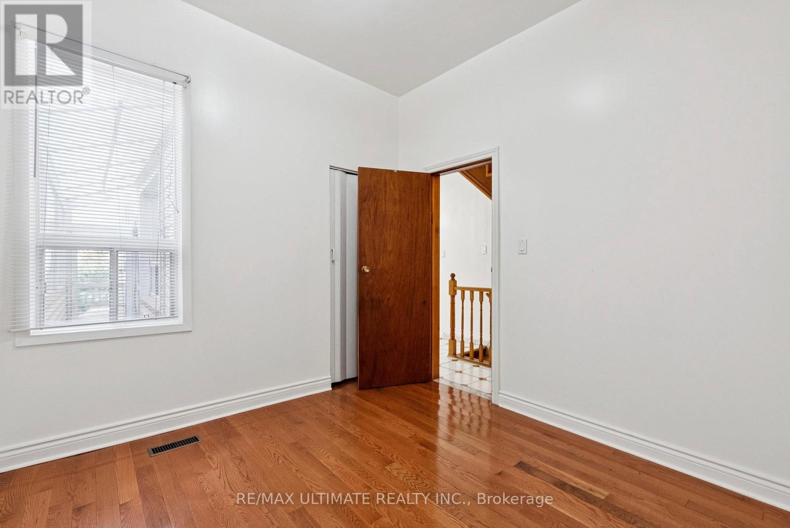 111 Northcote Avenue, Toronto, Ontario  M6J 3K4 - Photo 5 - C12482715