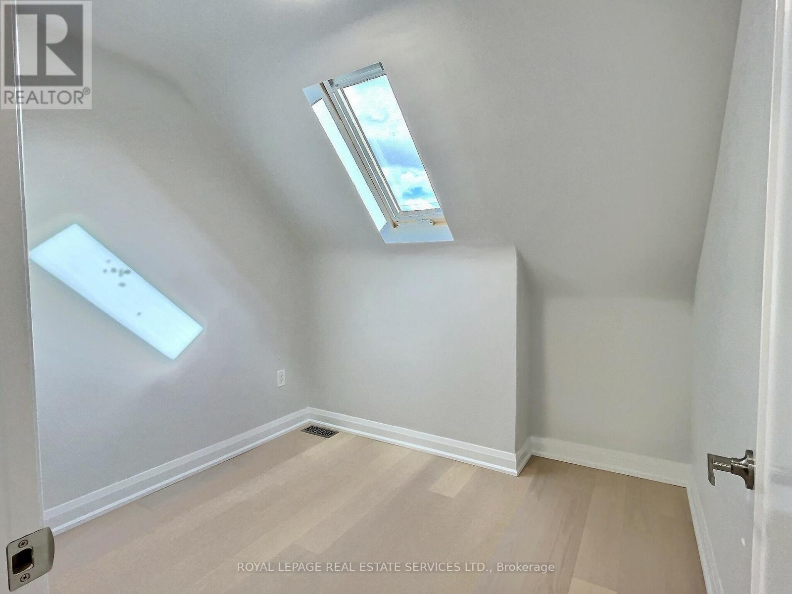 21 Christina Crescent, Toronto, Ontario  M1R 4H7 - Photo 20 - E12482711