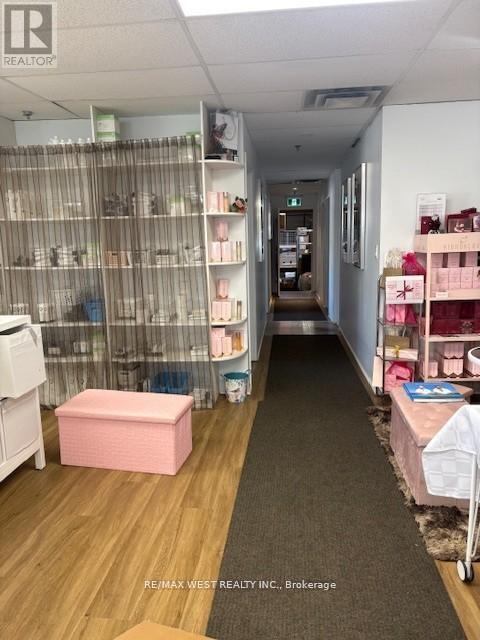 9 - 56 Pennsylvania Avenue, Vaughan, Ontario  L4K 3V9 - Photo 3 - N12482206