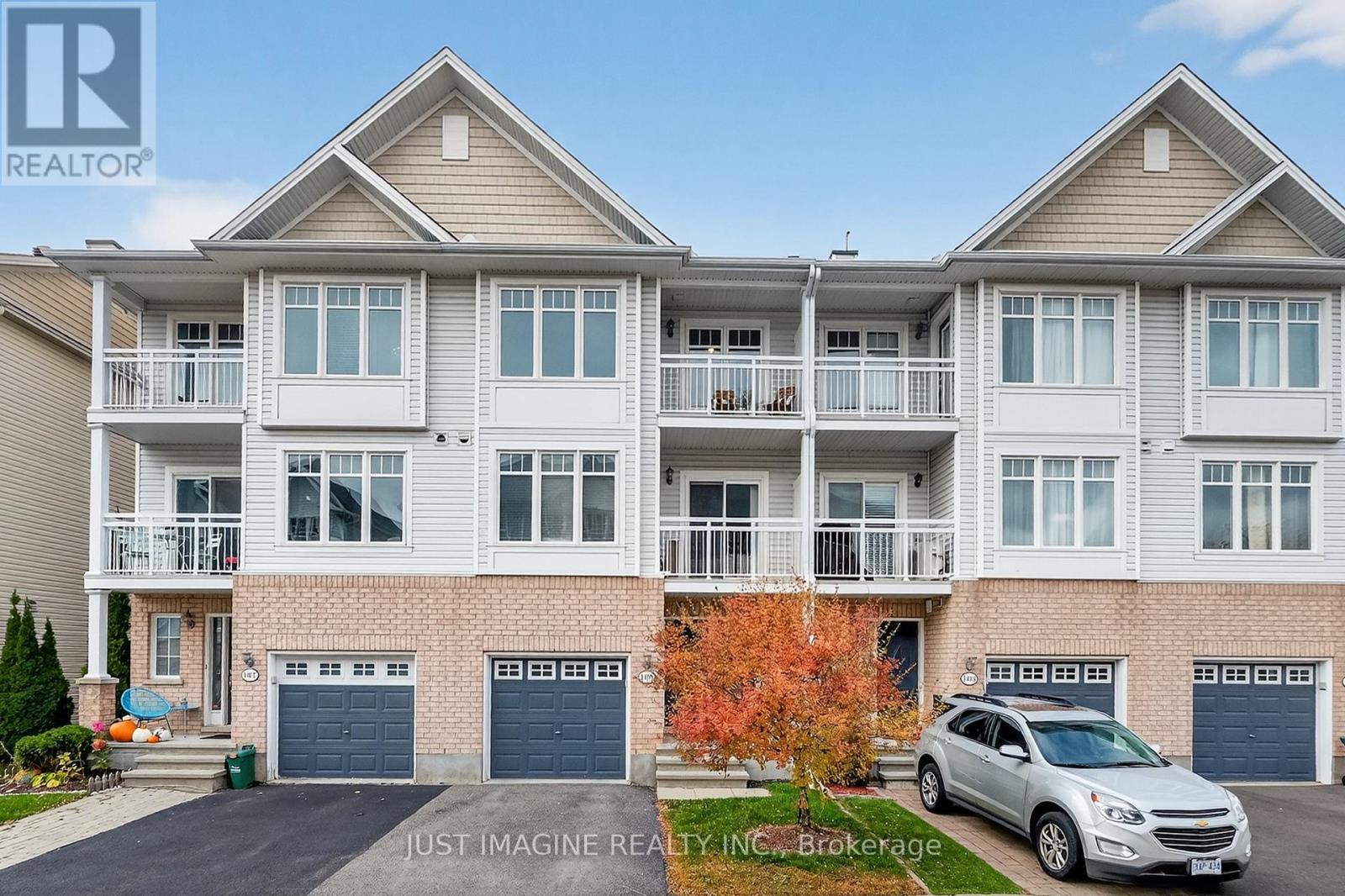 105 Caithness Private, Ottawa, Ontario  K1W 0G4 - Photo 1 - X12482566