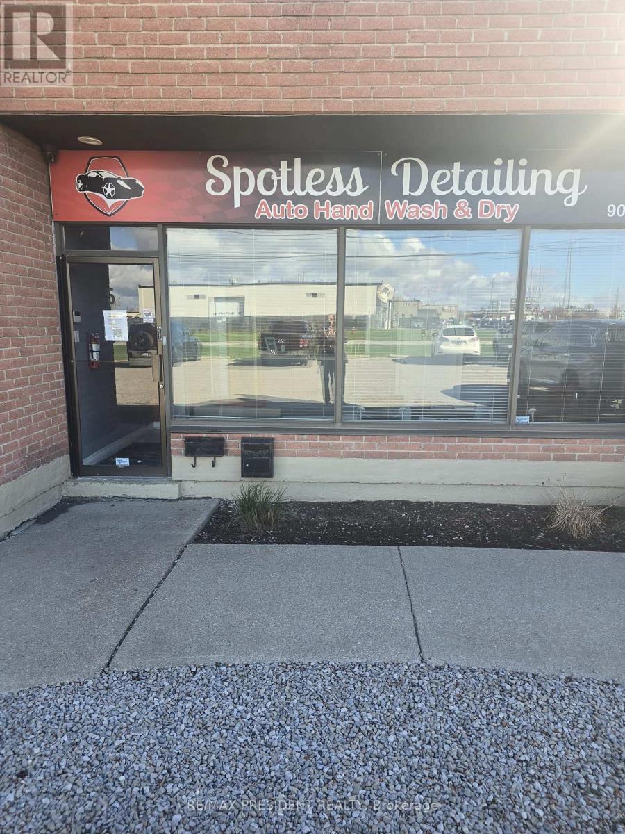 5 - 2 BRAM COURT, Brampton, Ontario