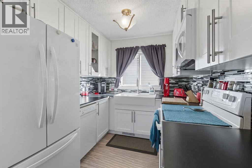 165 Sunvale Crescent Se, Calgary, Alberta  T2X 2P8 - Photo 9 - A2262085