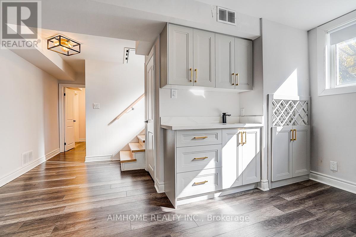 14 Sandalwood Place, Toronto, Ontario  M3B 1L6 - Photo 20 - C12482744