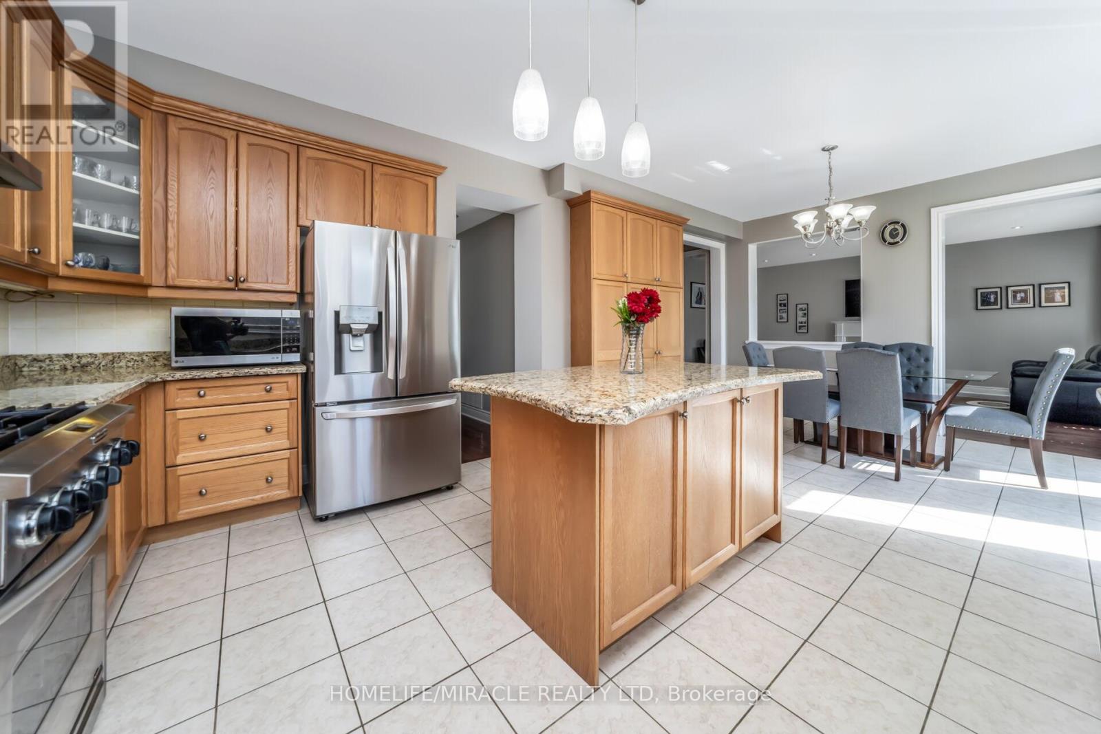 32 Xavier Court, Brampton (Bram West), Ontario  L6Y 5S1 - Photo 24 - W12482695