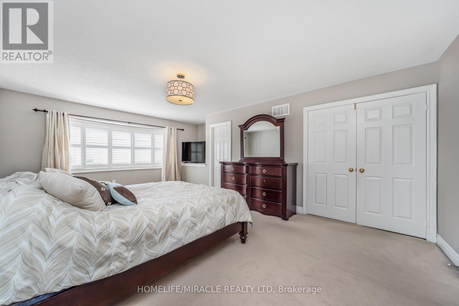 32 Xavier Court, Brampton (Bram West), Ontario  L6Y 5S1 - Photo 31 - W12482695