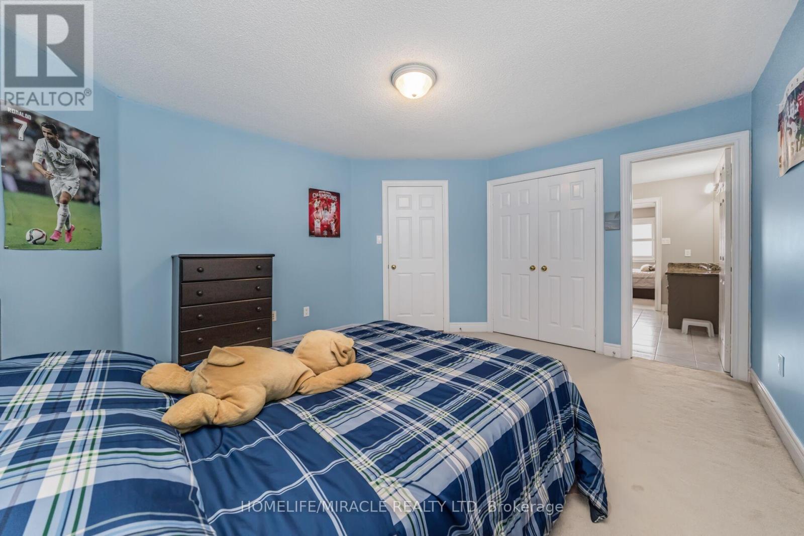 32 Xavier Court, Brampton (Bram West), Ontario  L6Y 5S1 - Photo 37 - W12482695